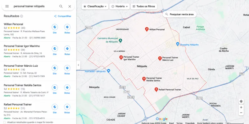 aluno buscando personal trainer no Google em Nilópolis (imagem ilustrativa)